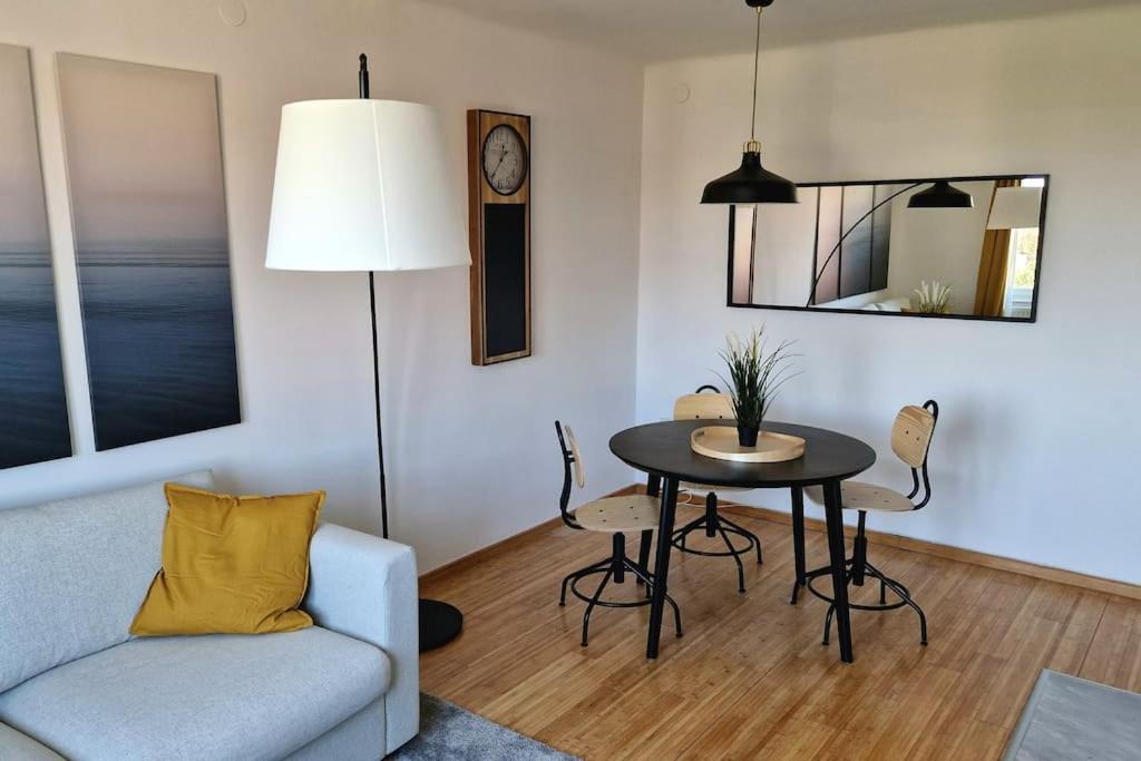 Midnight Blue Oasis - Center, Free Parking Appartamento Zagabria